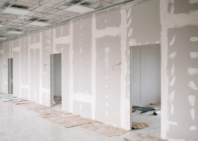 Trockenbauwand Haus Inneneinrichtung auf der Baustelle mit Kopie Raum